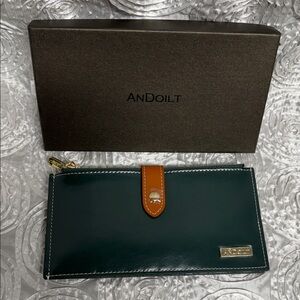 AnDoilt RFID Blocking Women's Wallet